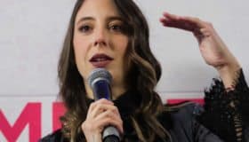 Ricardo Rocha decía "a ver párate a bailar, a ver una vuelta, qué guapa": Sofía Niño de Rivera