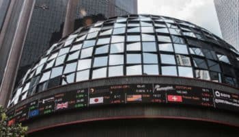 Bolsa mexicana avanza un 0,87 % tras respiro de México por anuncio de aranceles de Trump