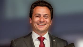 Los mezcales que delataron el dinero sucio de Emilio Lozoya