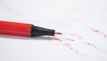 Las Plumas de la Serpiente: Escribir para resistir