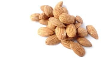 ¿Cuáles son los beneficios de comer almendras?