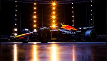 F1: Presenta Red Bull el RB21 que conducirá Verstappen y Lawson