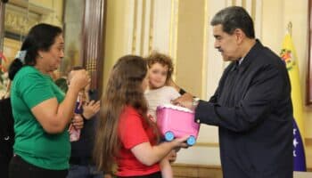 Maduro agradece a Trump por el regreso a Venezuela de niña separada de su madre en EU