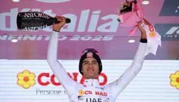 Isaac del Toro confía en retener la maglia rosa durante las etapas de alta montaña