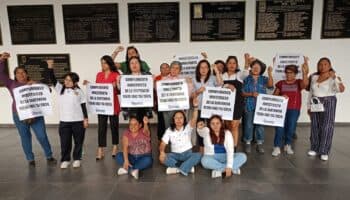 Mujeres protestan contra extinción del Instituto de la Mujer en Morelos
