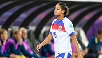 Detienen a hombre acusado de insultar en redes sociales a Jess Carter