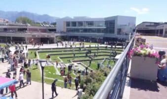 El asesino de Charlie Kirk disparó desde un tejado y se escondió en un vecindario cercano