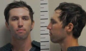 Primeras imágenes del presunto asesino de Charlie Kirk: Llevaba municiones con mensajes como 'Hey, fascista'