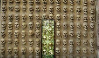 Concluye la restauración del Tzompantli, de Rafael Cauduro