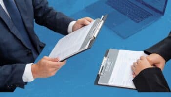 Tasa de desempleo baja al 2.6% en último trimestre de 2024