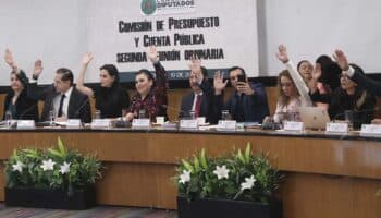 Avanza Presupuesto de Egresos 2025 con reasignación de 44 mil mdp