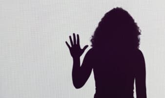 Asesinatos machistas dejan 137 mujeres muertas cada día en todo el mundo