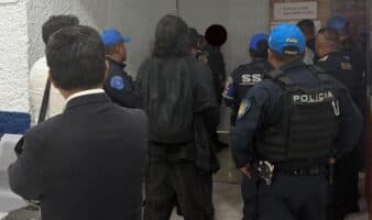 Denuncian vecinos intento de 'ocupación' en colonia Cuauhtémoc y señalan a mando policial